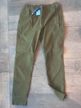 Men's Walter Sky Olive Green Lightweight Drawstring Pants